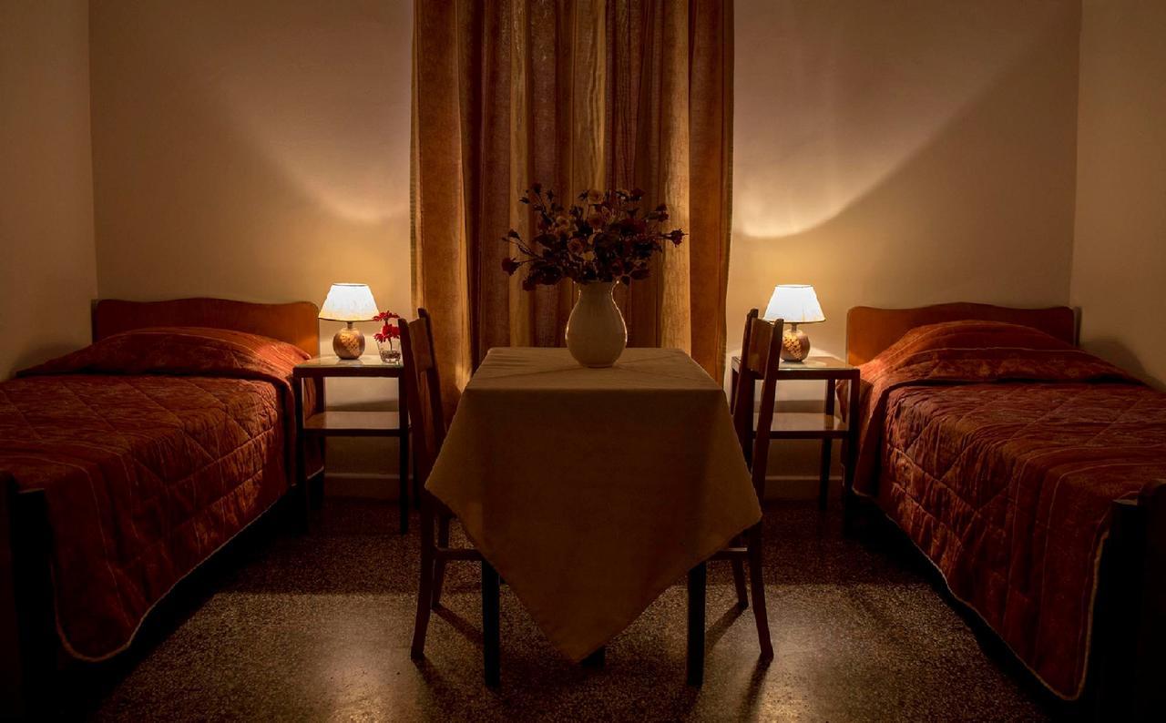 Hotel Oiti Loutra Ipatis Luaran gambar