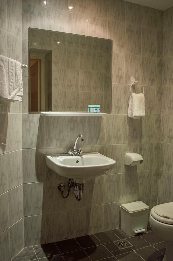 Hotel Oiti Loutra Ipatis Luaran gambar